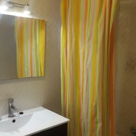 Platinum Seaview Wifi Parking Apartment *